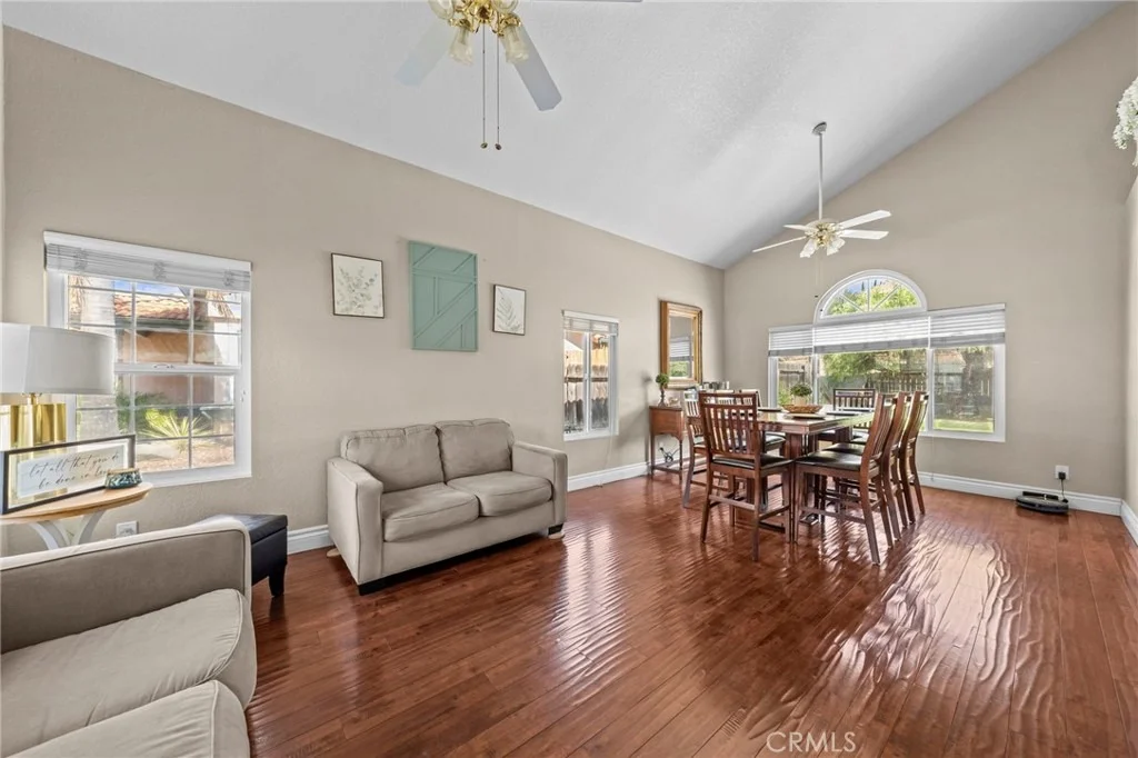 Photo of 41860 Skywood