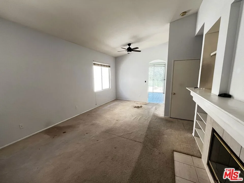 Photo of 27500 Parkside Drive