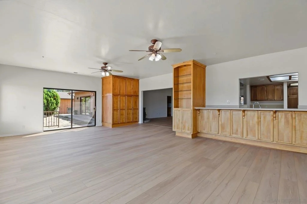 Photo of 333 Thomsen Way
