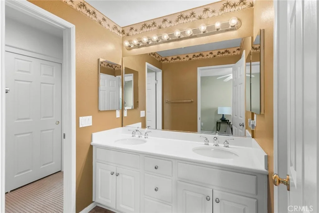 Photo of 1663 Naranjo Court