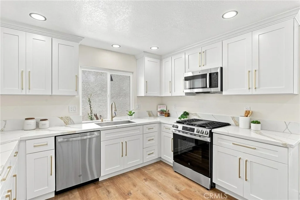 Photo of 30062 Topsail