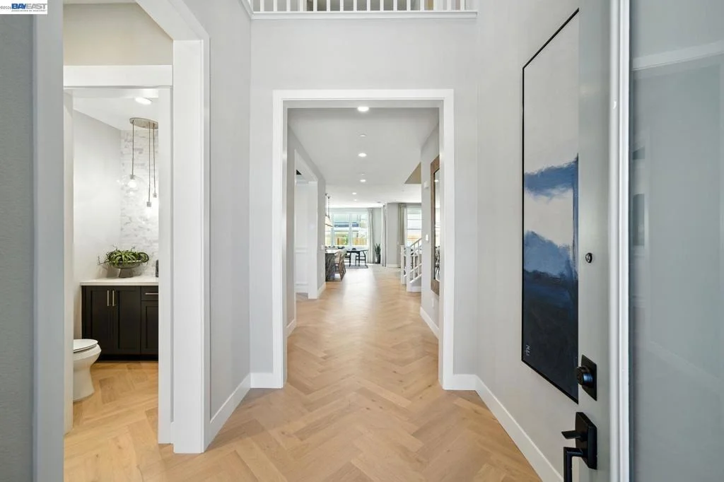 Photo of 4225 Langley Road