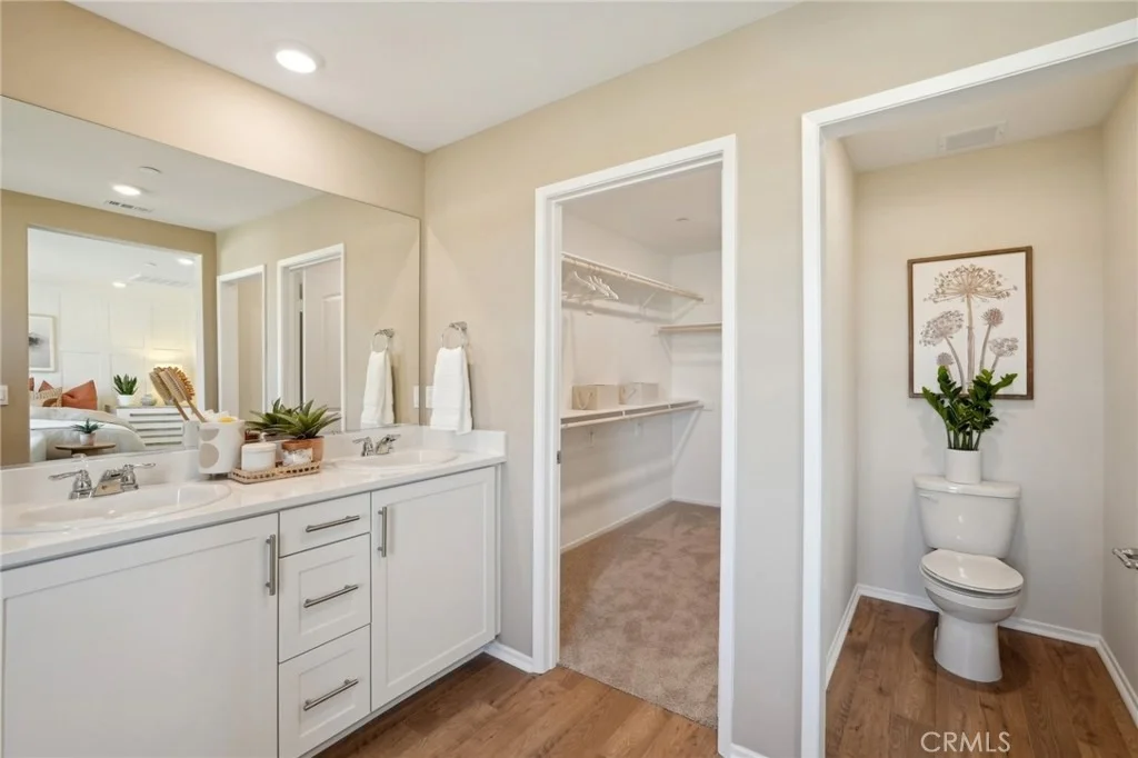 Photo of 27322 Aurora Avenue