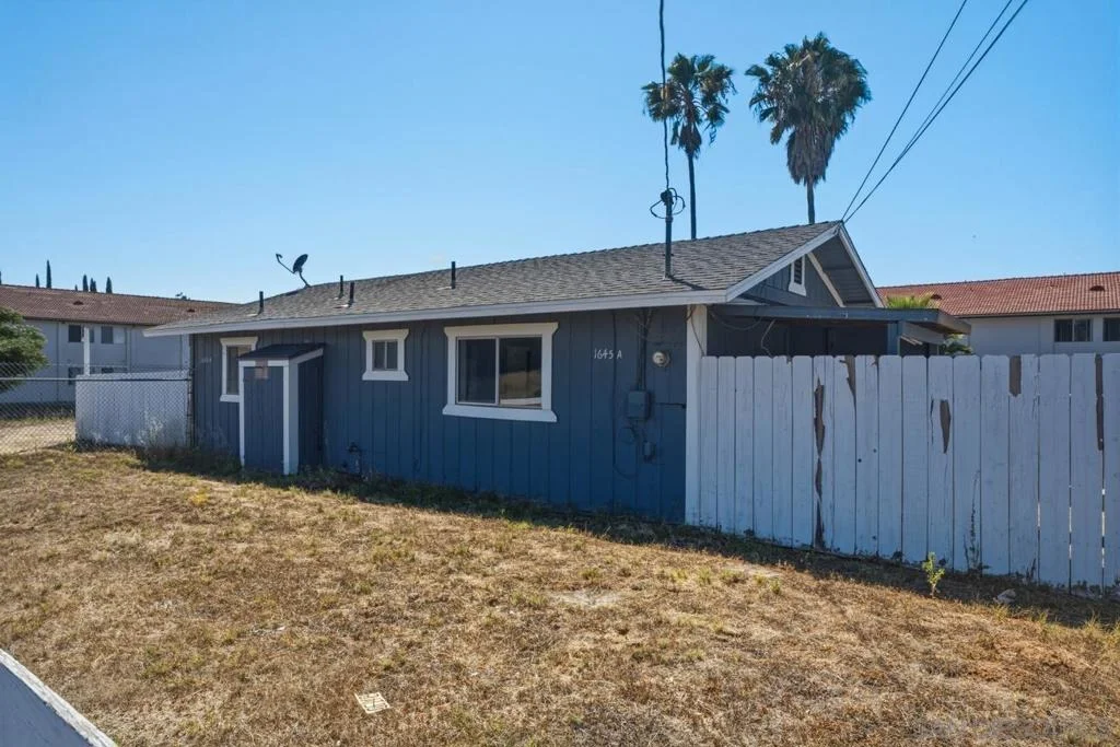 Photo of 1645 La Brea St.