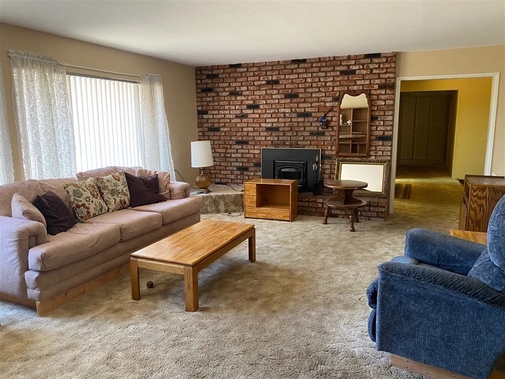 Photo of 1428 Midway Dr