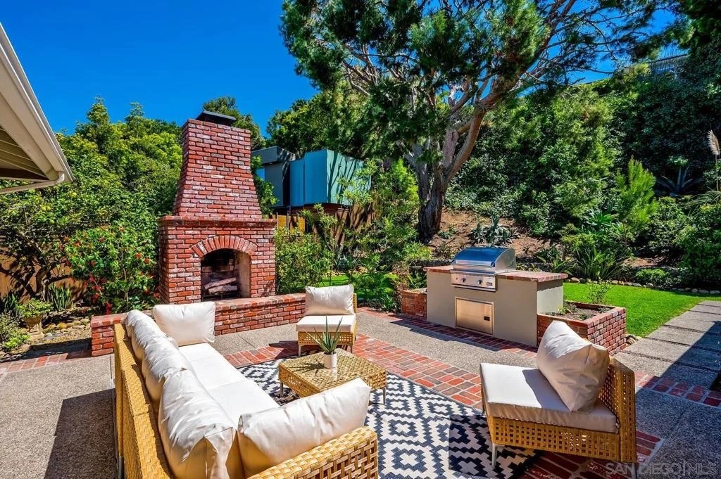 Photo of 6455 Avenida Wilfredo