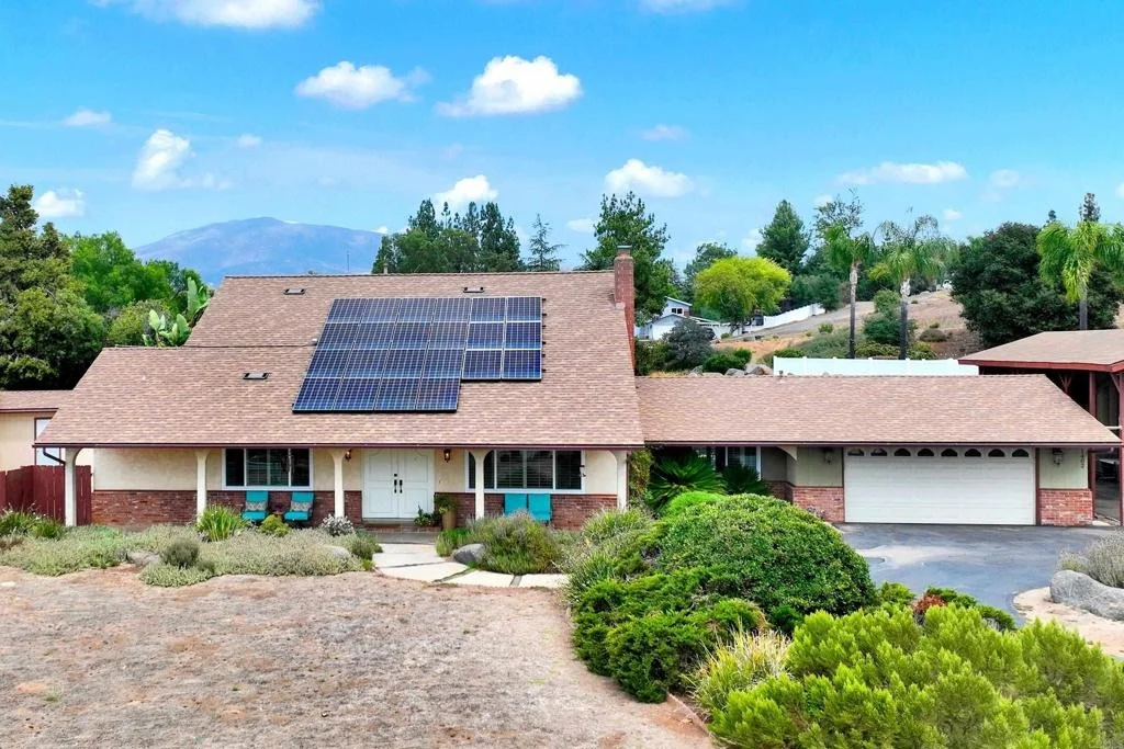 Photo of 1402 Big Red Road