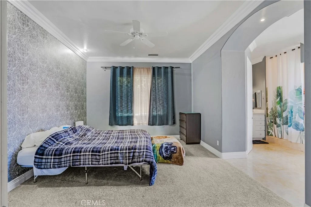 Photo of 24007 Jonquil
