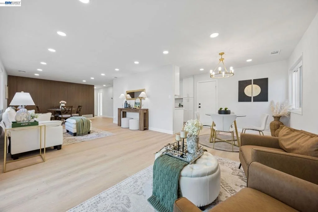 Photo of 7657 Kilrush Ave