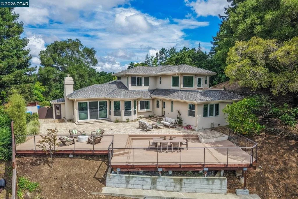Photo of 1 Oakview Terrace