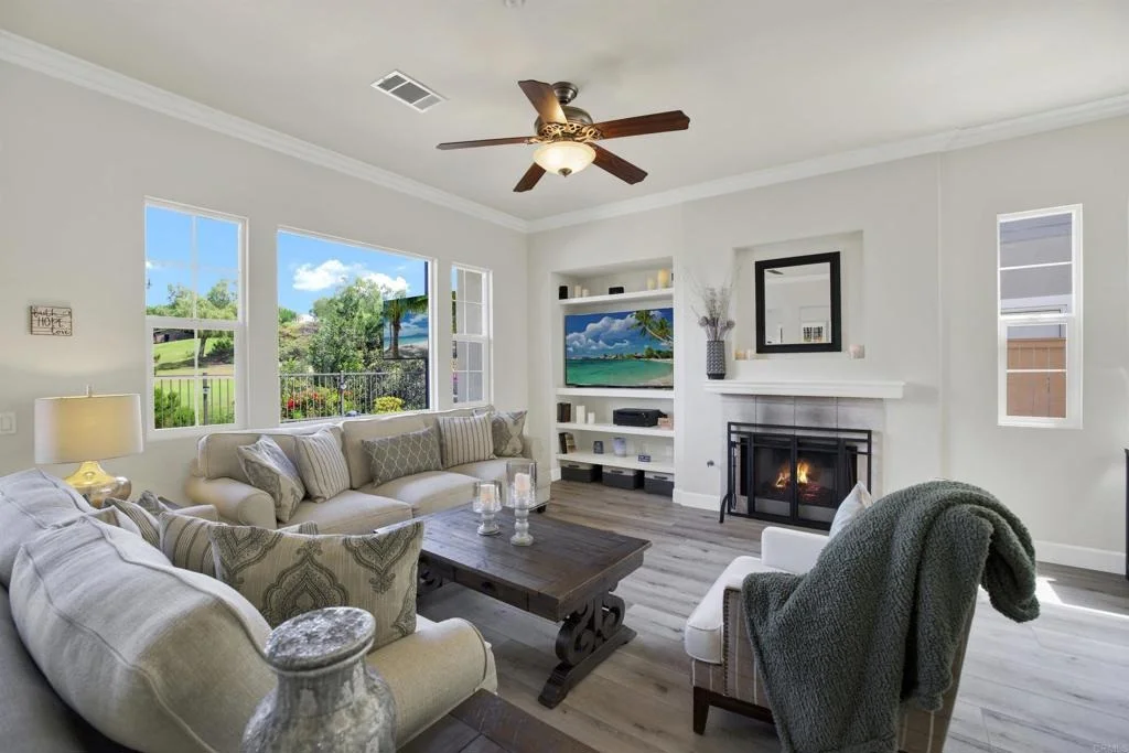 Photo of 1551 Fairway