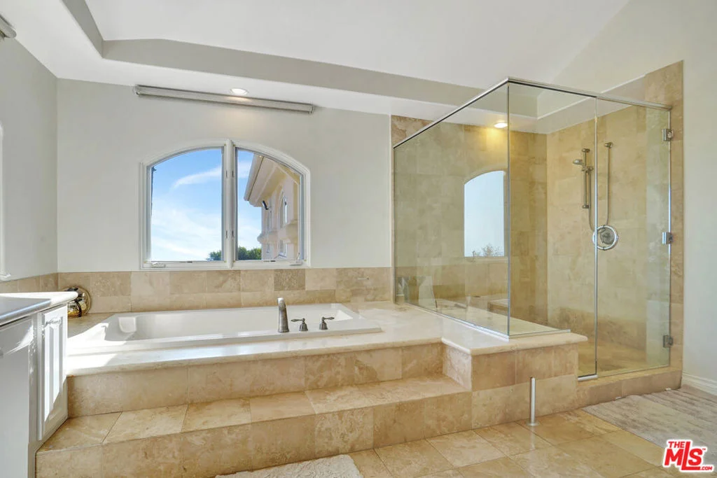 Photo of 27425 Calicut Road