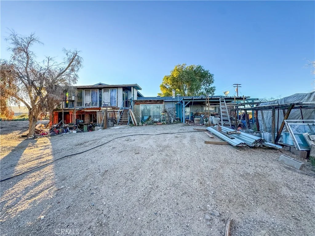 Photo of 1415 Tamarack Lane