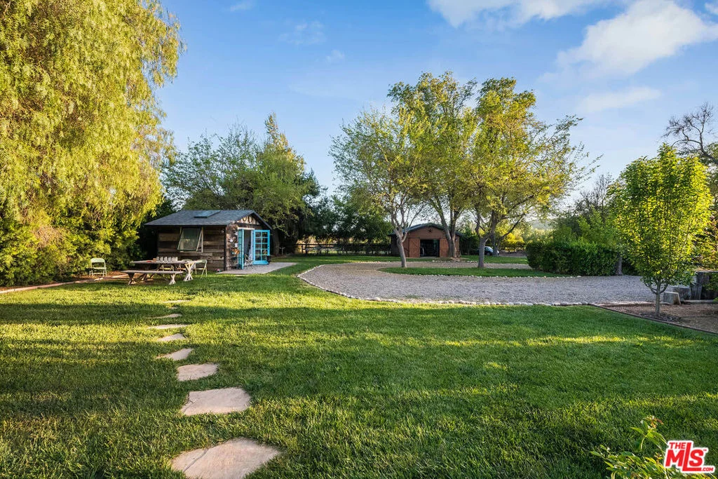 Photo of 1516 Monarch Drive