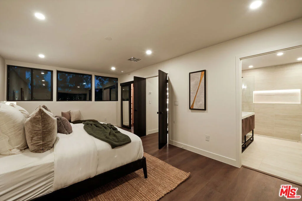 Photo of 380 Cherry Drive