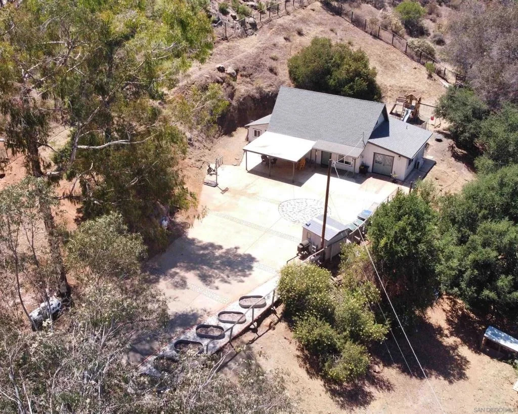 Photo of 11802 Hi Ridge