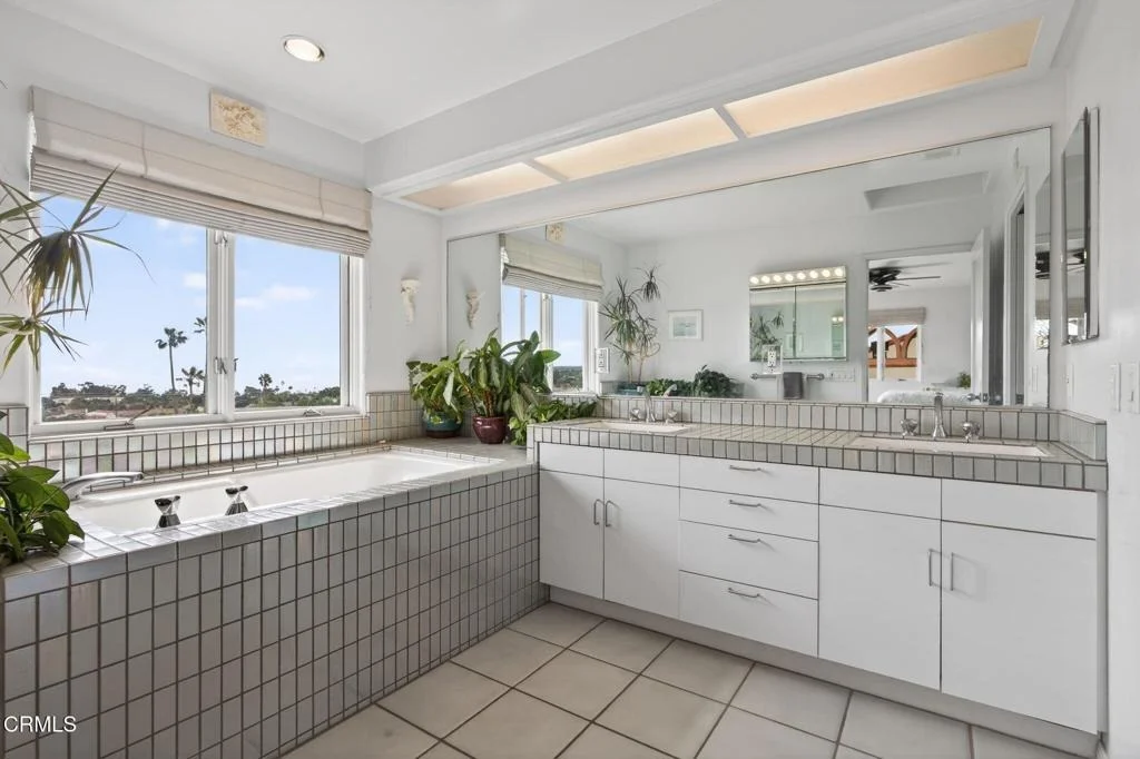 Photo of 1736 Marisol Drive