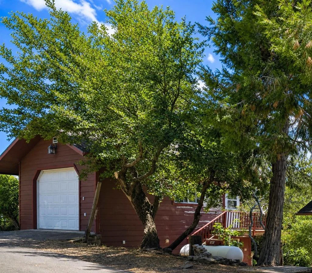 Photo of 34767 Natchez Trail