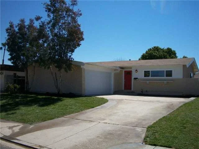 Photo of 8409 De Vos Drive