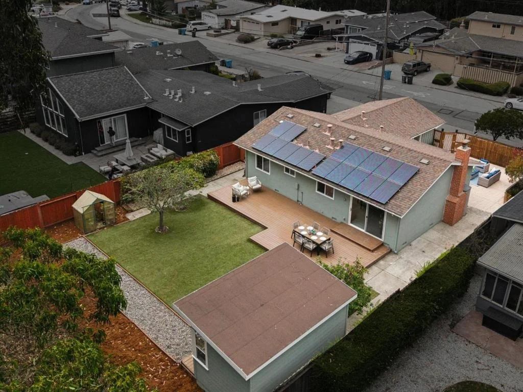 Photo of 1184 Crespi Drive