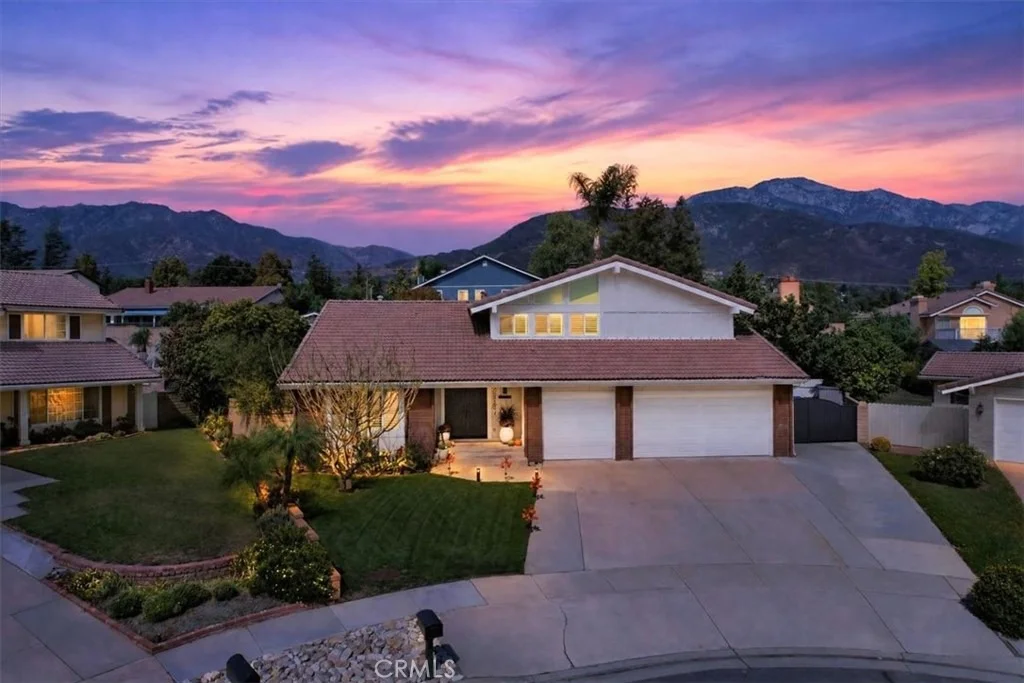 Photo of 2279 Shirley