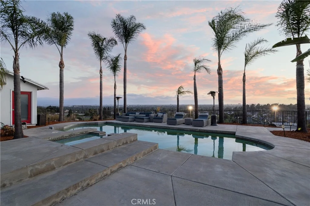 Photo of 12286 Circula Panorama