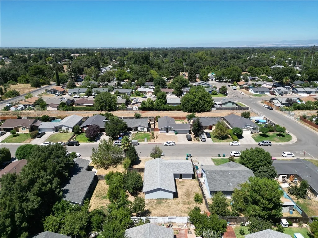 Photo of 439 Scarlet Oak Dr