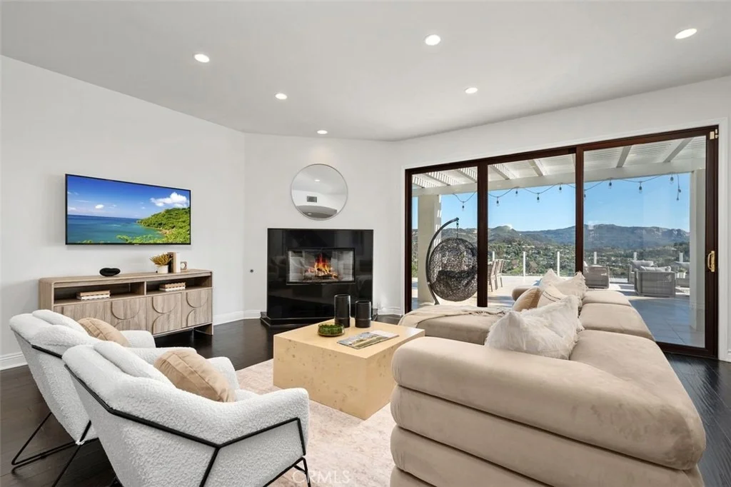 Photo of 24658 Cordillera Drive