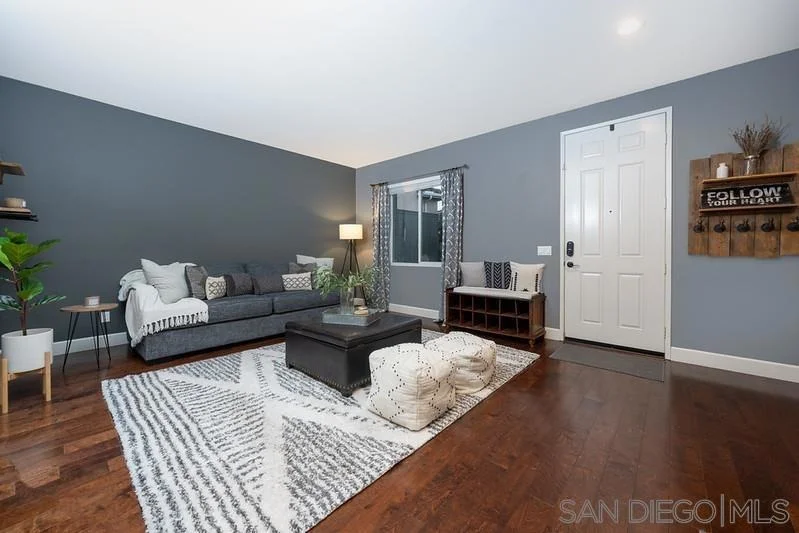 Photo of 788 Avenida Abeja