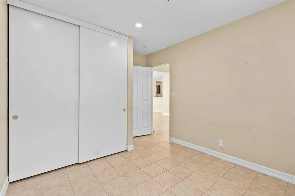 Photo of 52575 Avenida Velasco