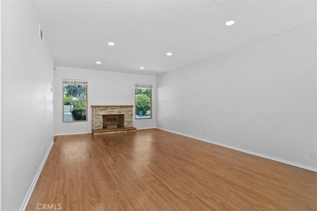 Photo of 21624 Birch Hill