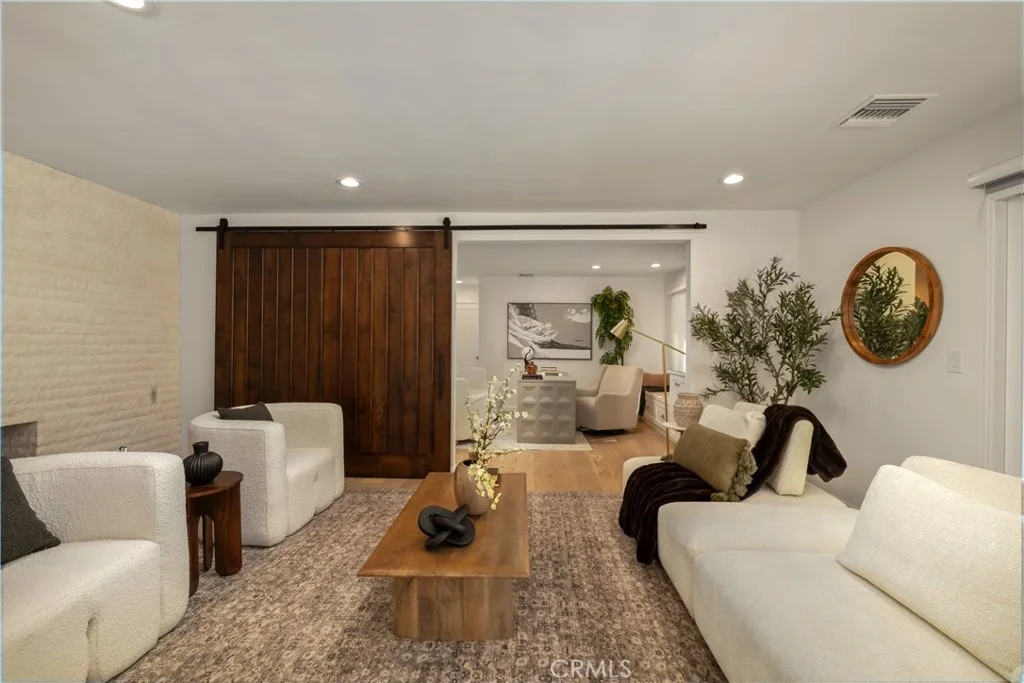 Photo of 521 N Altura Road
