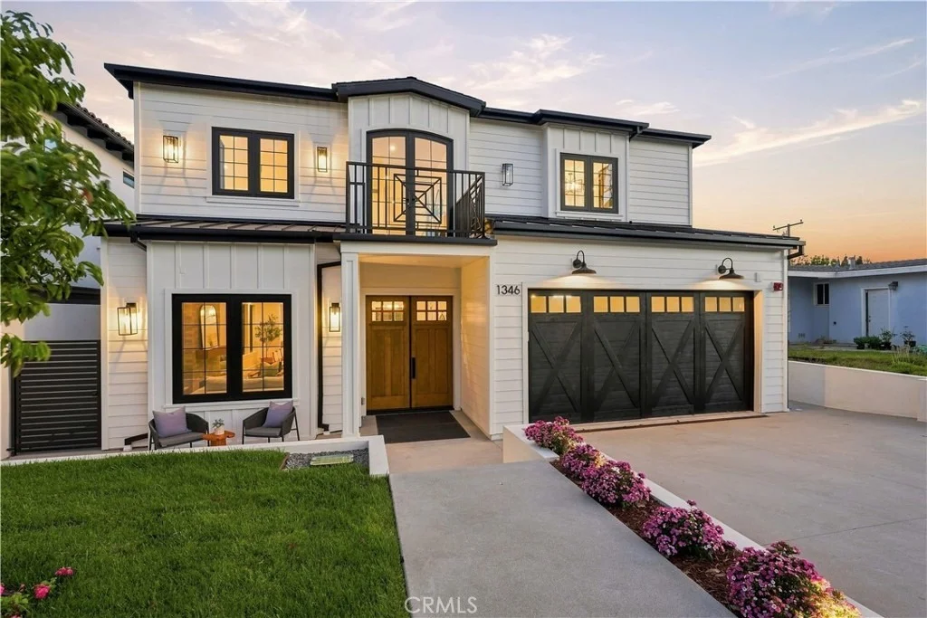 Photo of 1346 Gates Ave.