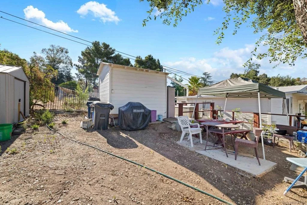 Photo of 2560 Alpine Blvd