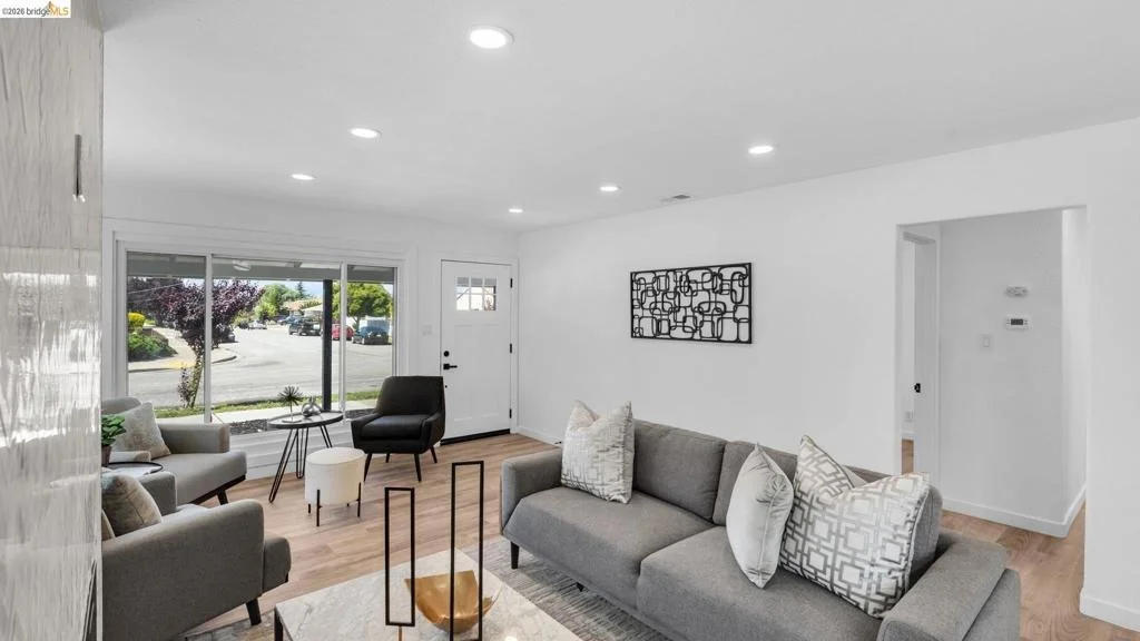 Photo of 3672 Del Monte Way