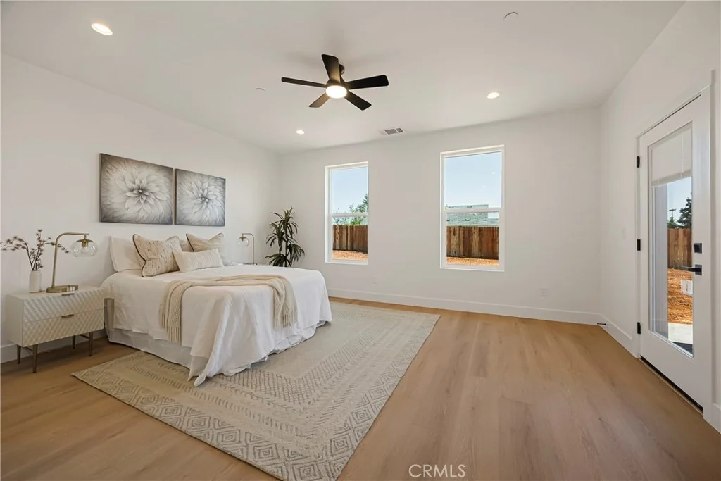Photo of 1095 Fairview Drive