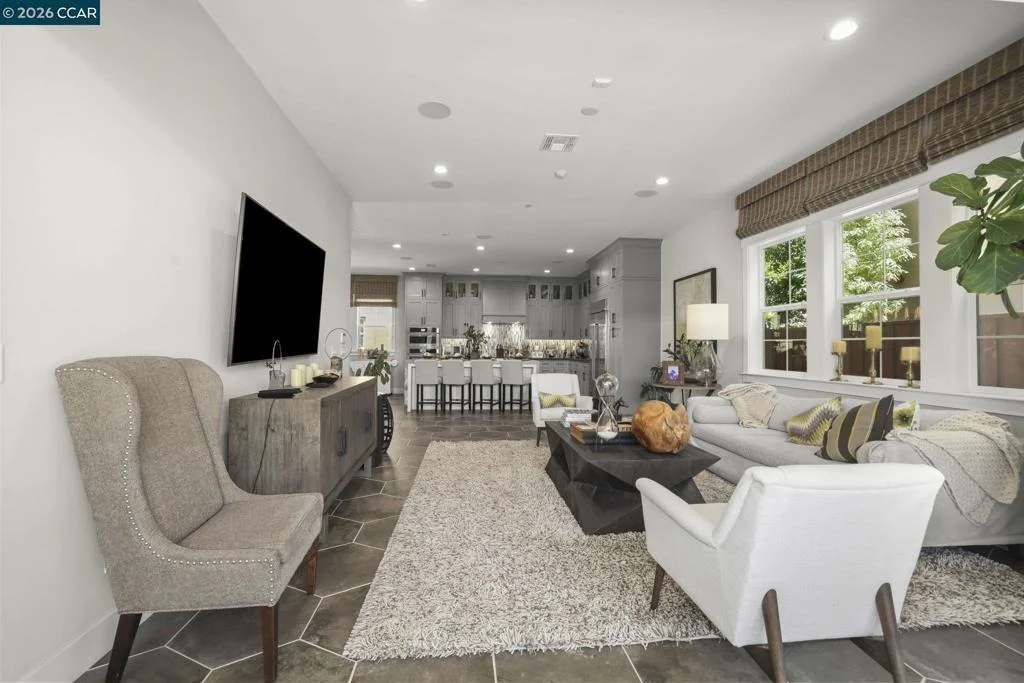 Photo of 600 Thyme Way