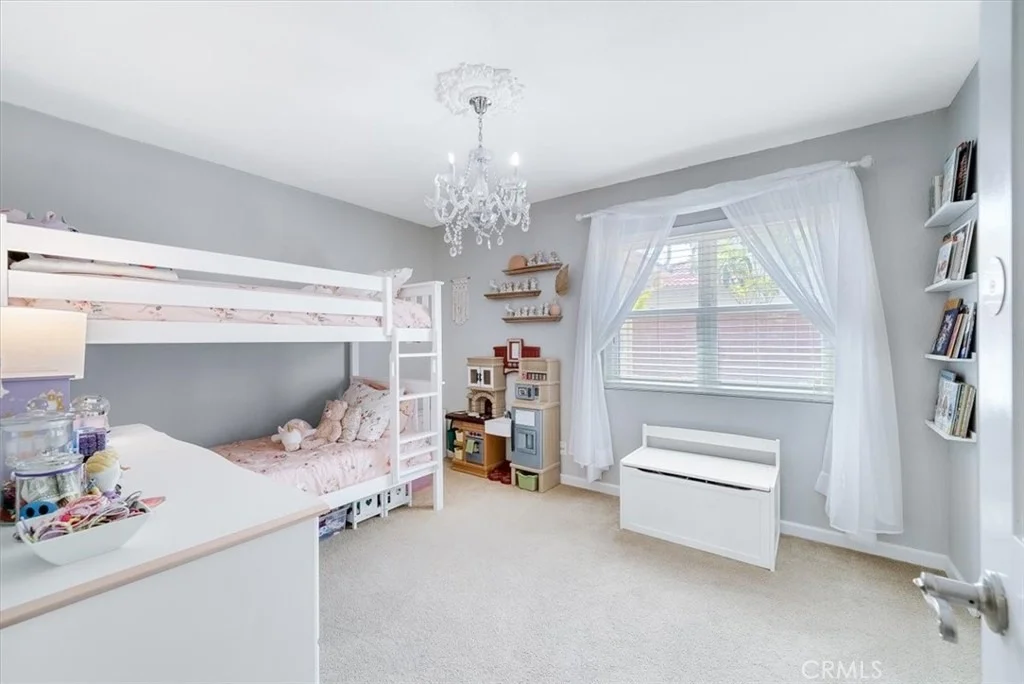 Photo of 9048 Meadowrun
