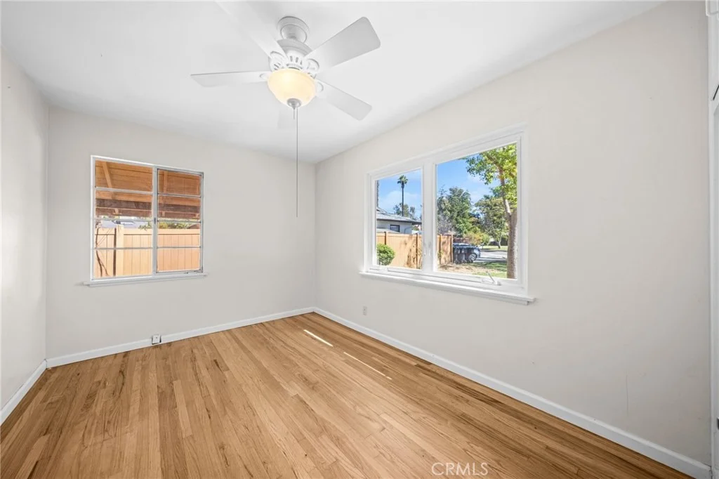 Photo of 5835 Tower Road