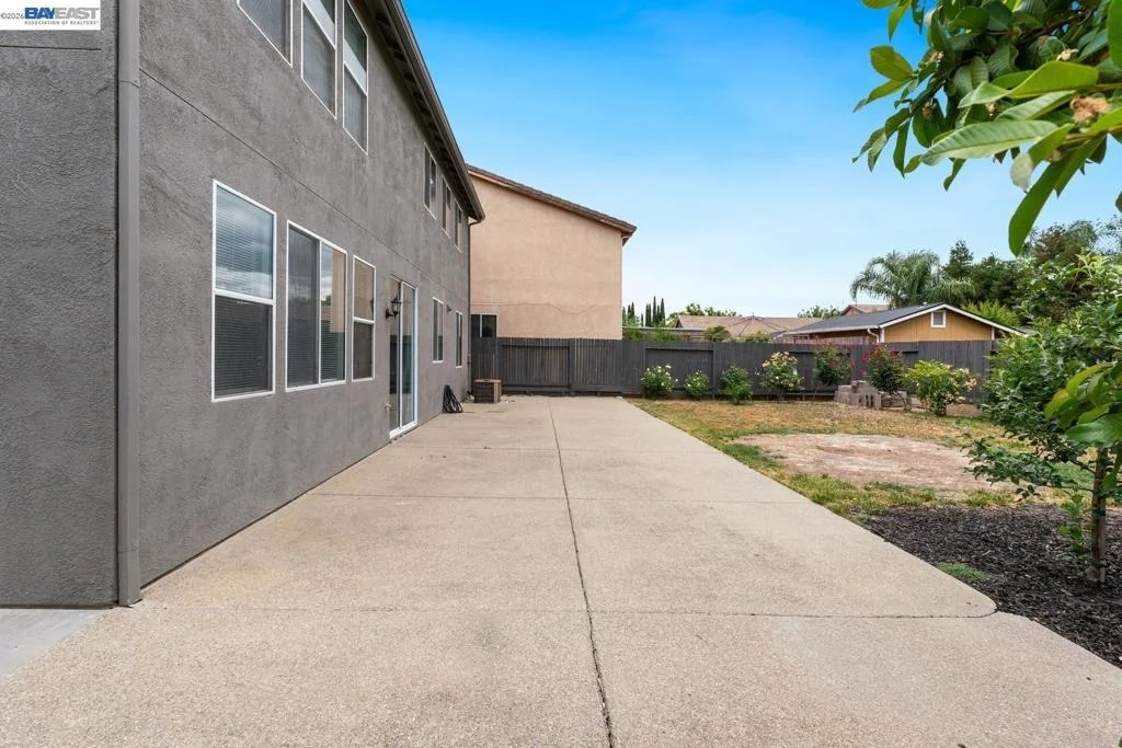 Photo of 632 Skimmer Dr