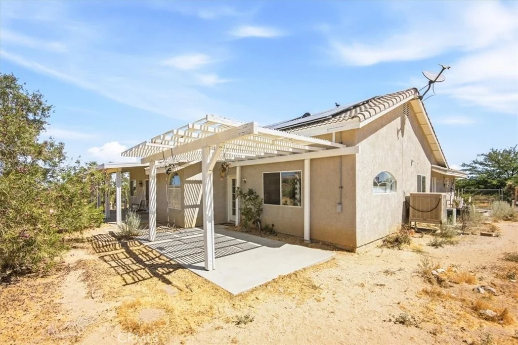 Photo of 1397 Sierra