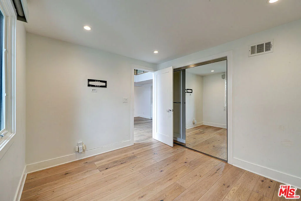 Photo of 10832 Wrightwood Lane