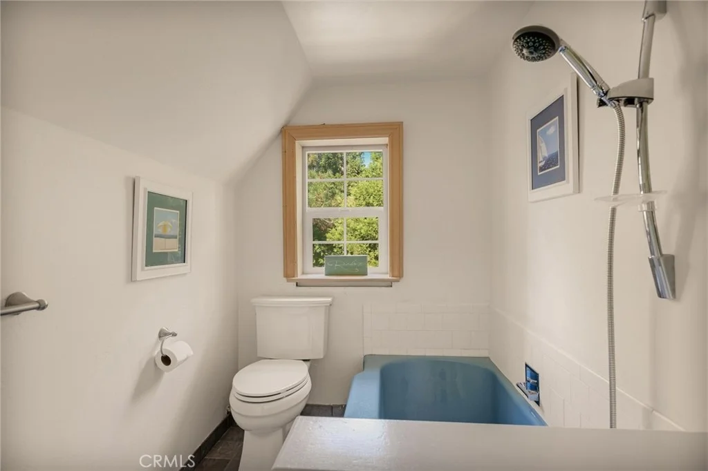 Photo of 230 Hemlock Drive