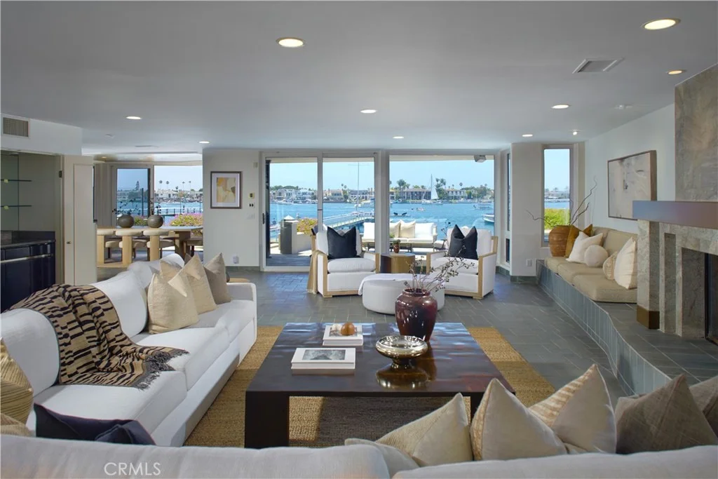 Photo of 2027 Bayside Drive
