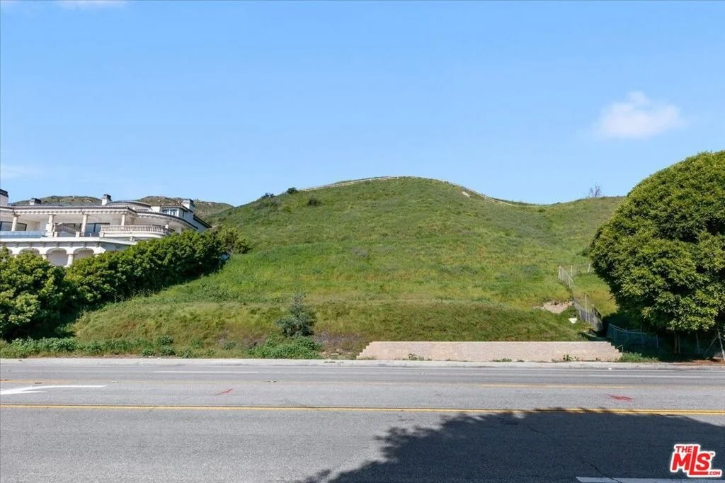Photo of 22411 Pacific Coast Highway