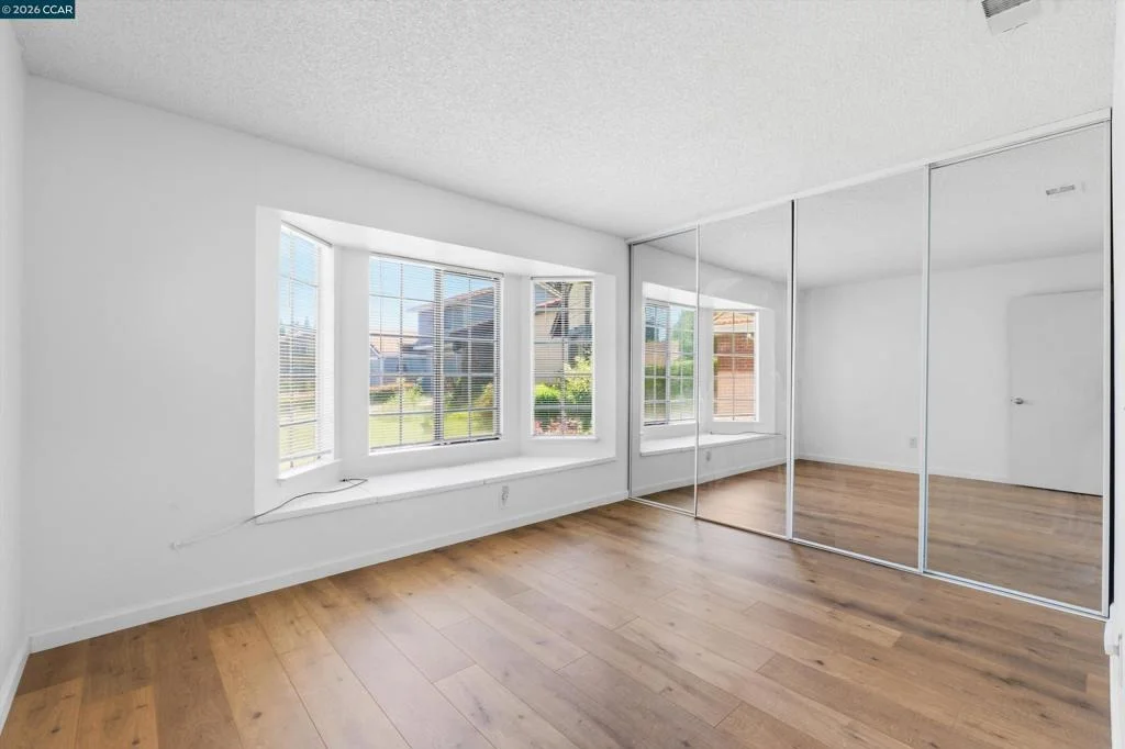 Photo of 3167 Osuna Way