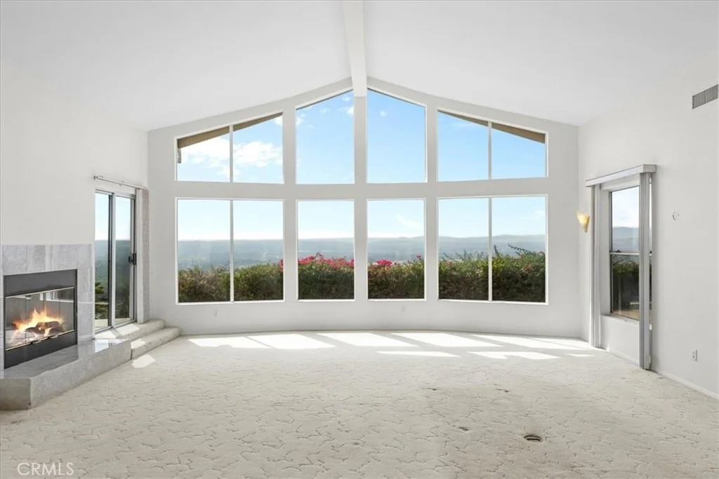 Photo of 7350 Live Oak