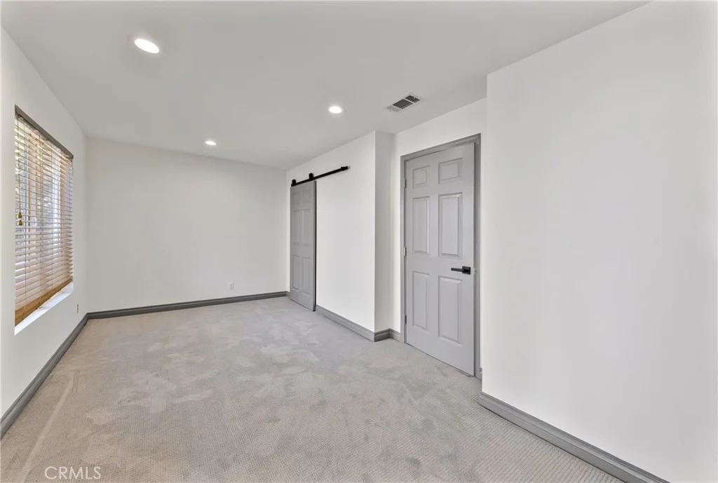 Photo of 591 Devonwood