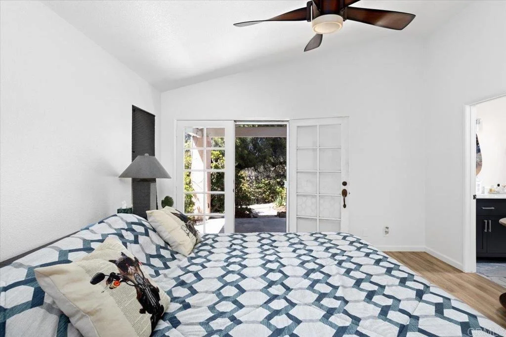 Photo of 878 Rivertree Drive
