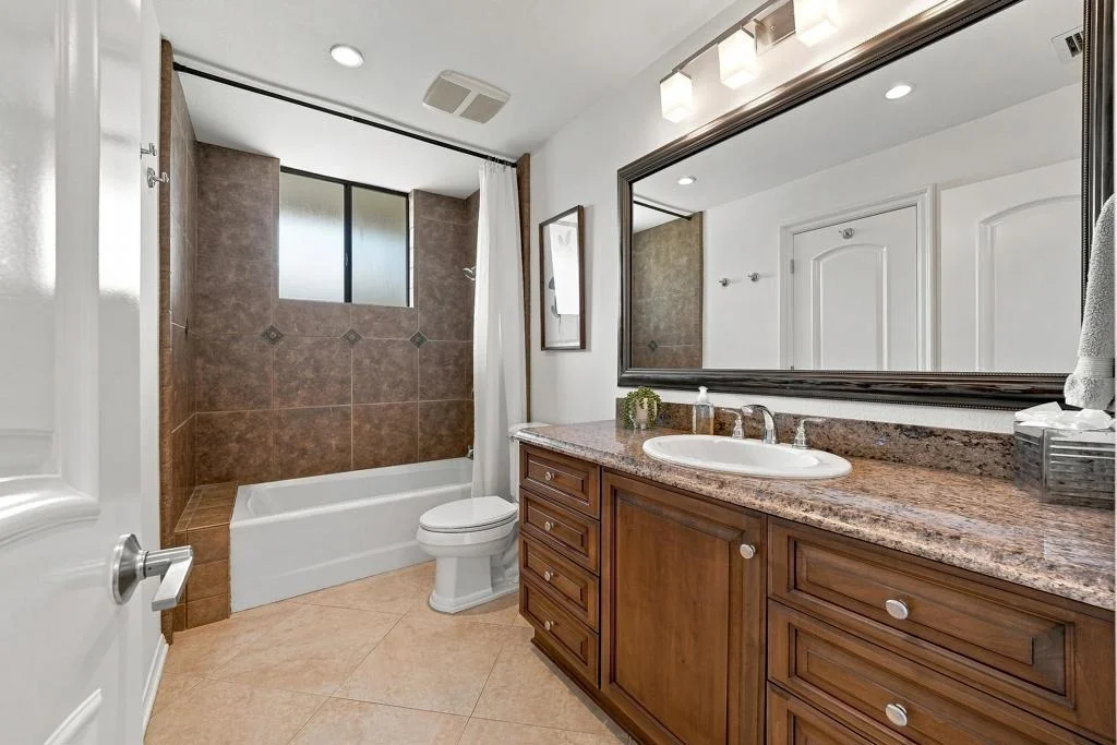Photo of 115 Columbia Drive